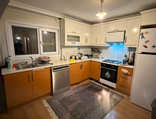 Mecidiyeköy Cevahir Arkası / Faturalar Dahil Eşyalı Kiralık Oda (Sadece Erkek)