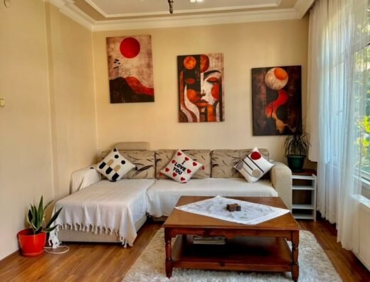 Kadıköy Moda’da 3+1 Full Eşyalı Daireye Kadın Ev Arkadaşı Aranıyor
