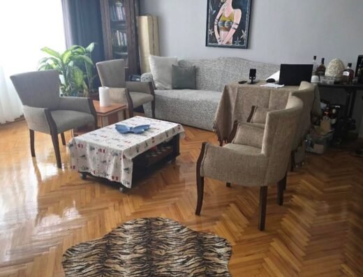 Anasayfa 16 Beşiktaş İskele’ye 150 Metre Deniz Manzaralı Lüks 3+1 Dairede Full Eşyalı Kiralık Oda